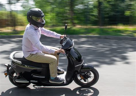 Exploring the Different Models of Magi Touch Mopeds